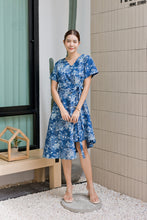 Load image into Gallery viewer, T119629-Short Sleeve Dress
