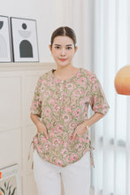 Load image into Gallery viewer, T103927-Short Sleeve Blouse
