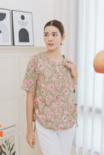 Load image into Gallery viewer, T103927-Short Sleeve Blouse
