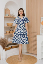 Load image into Gallery viewer, T104132-Short Sleeve Dress
