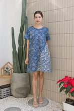 Load image into Gallery viewer, T119661-Short Sleeve Dress
