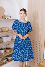 Load image into Gallery viewer, T119640-Short Sleeve Dress
