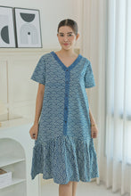 Load image into Gallery viewer, T119653-3/4 Sleeve Dress
