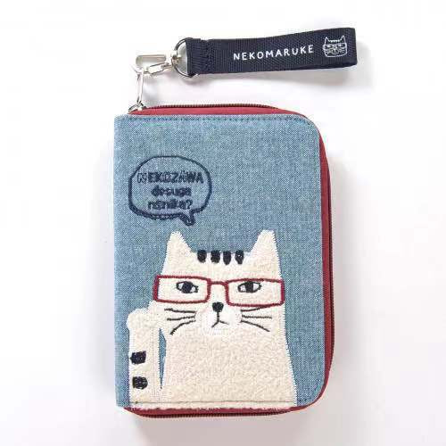 B100569-Cat Pouch