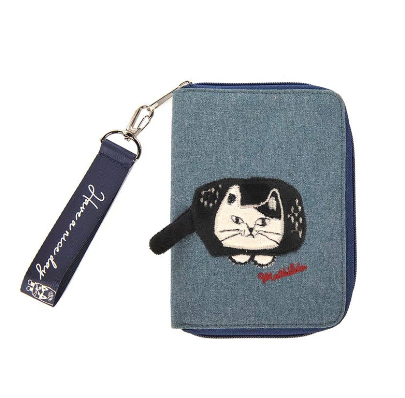 B100536-Cat Pouch